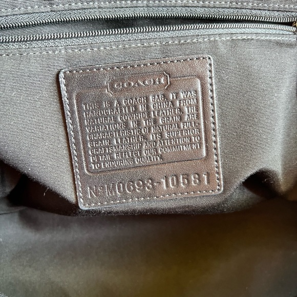 Coach M0693 10581 Soho Satchel Carryall. - Picture 8 of 11